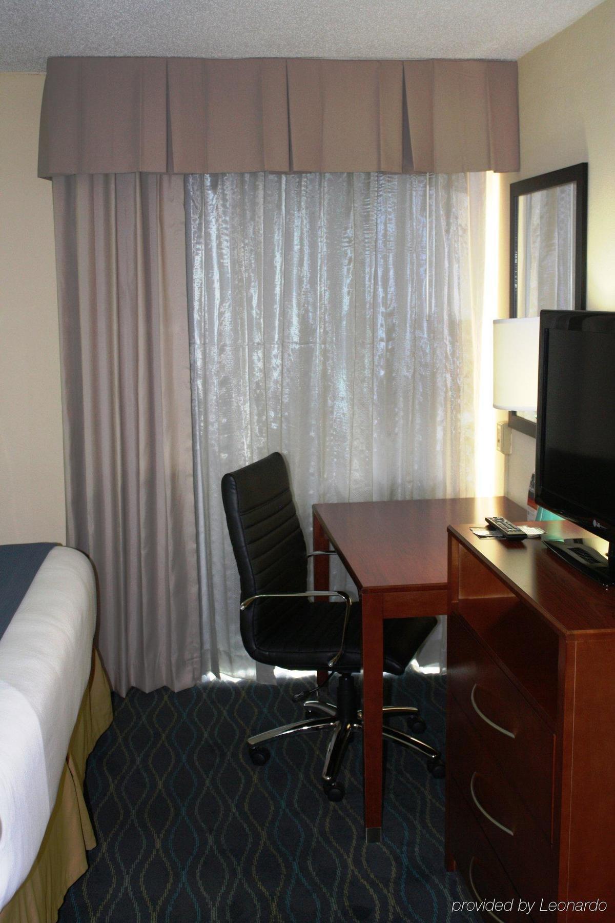 Holiday Inn Express & Suites Wilmington-University Center By Ihg Exteriér fotografie
