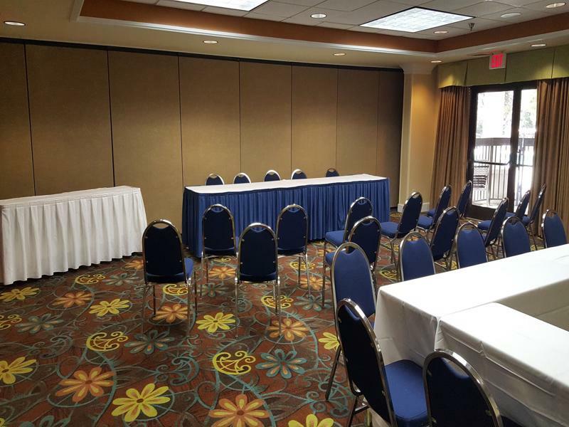 Holiday Inn Express & Suites Wilmington-University Center By Ihg Exteriér fotografie